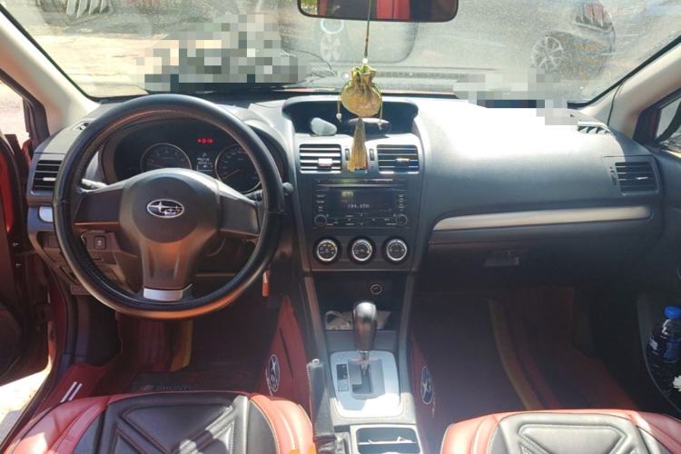 Used Subaru XV 2012 2.0i Comfort Edition Center Console