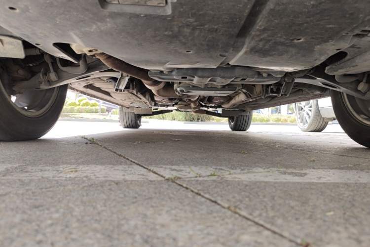 Used Subaru XV 2012 2.0i Comfort Edition Chassis Front