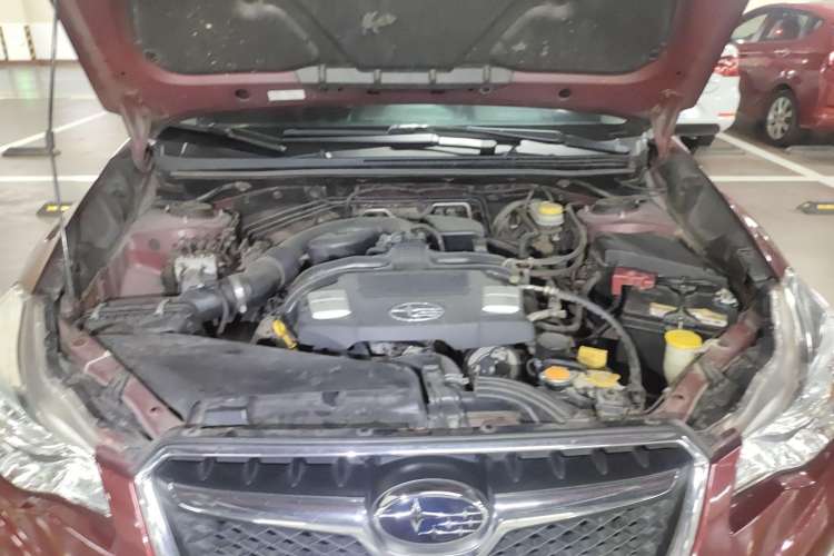 Used Subaru XV 2012 2.0i Comfort Edition Engine Bay