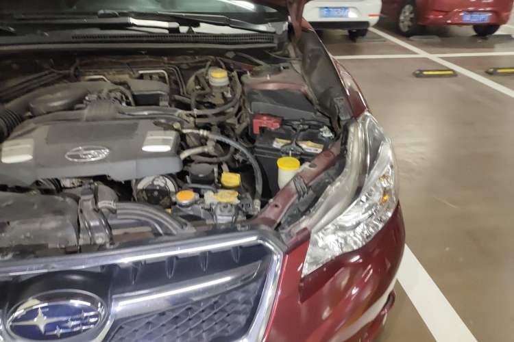 Used Subaru XV 2012 2.0i Comfort Edition Engine Bay Left