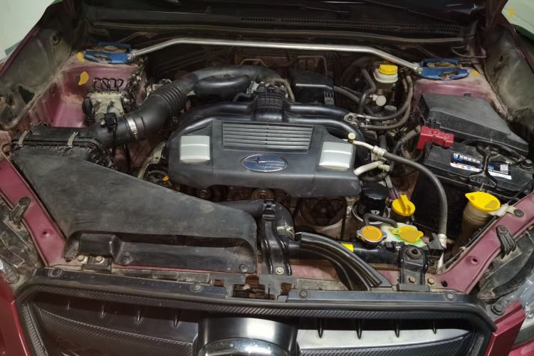 Used Subaru XV 2012 2.0i Elite Edition Engine Bay