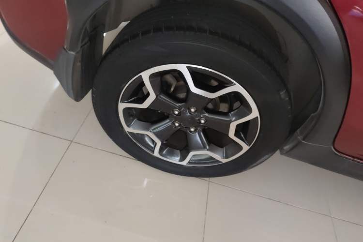 Used Subaru XV 2012 2.0i Elite Edition Exterior 3