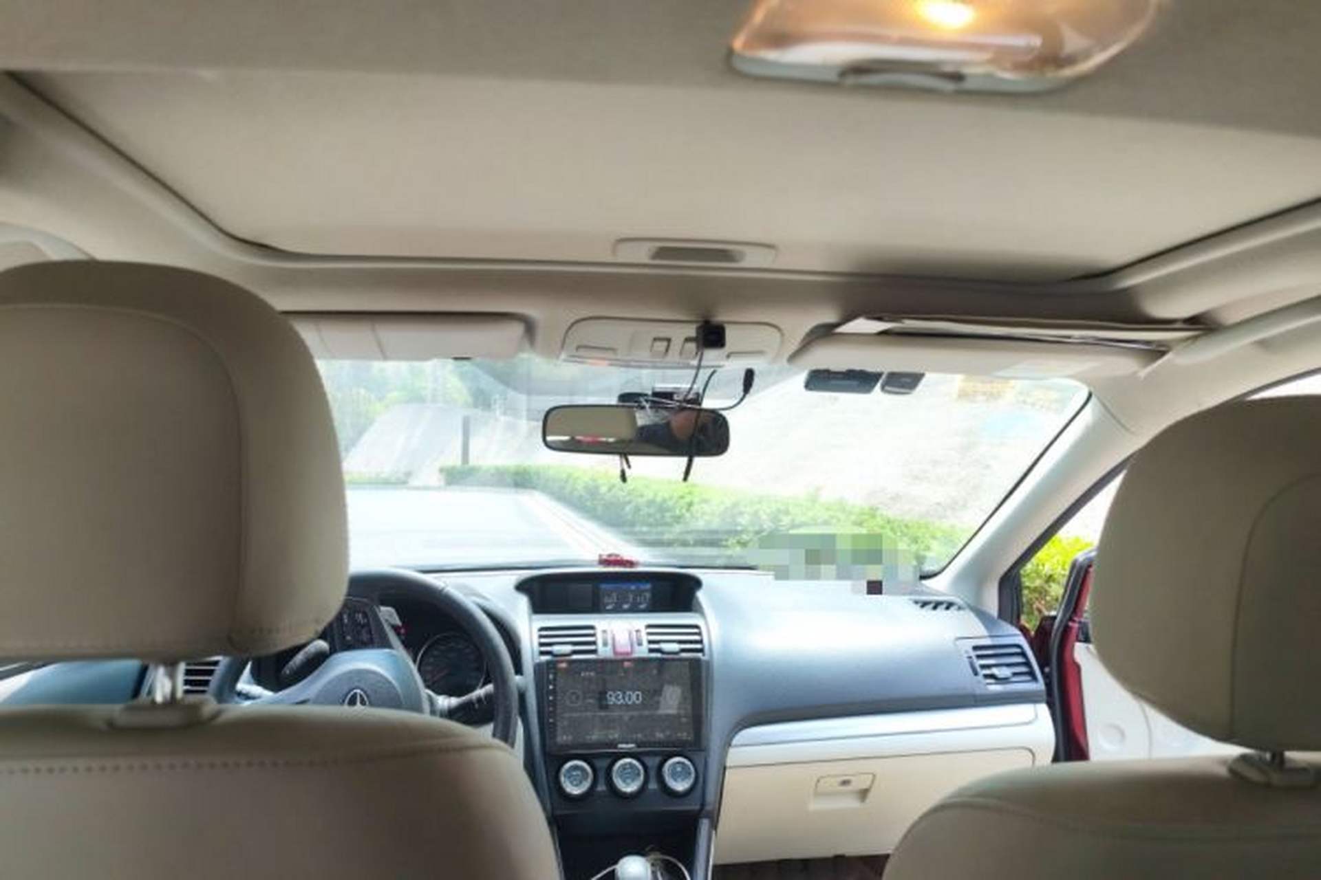 Used Subaru XV 2012 2.0i Elite Edition Headliner