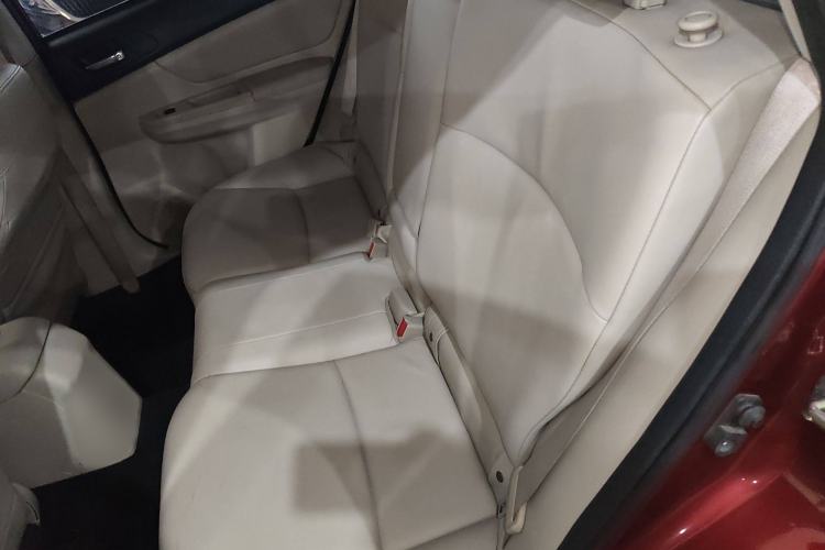 Used Subaru XV 2012 2.0i Elite Edition Interior 4
