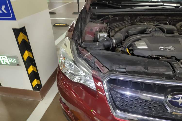 Used Subaru XV 2012 2.0i Comfort Edition Right Front Headlight