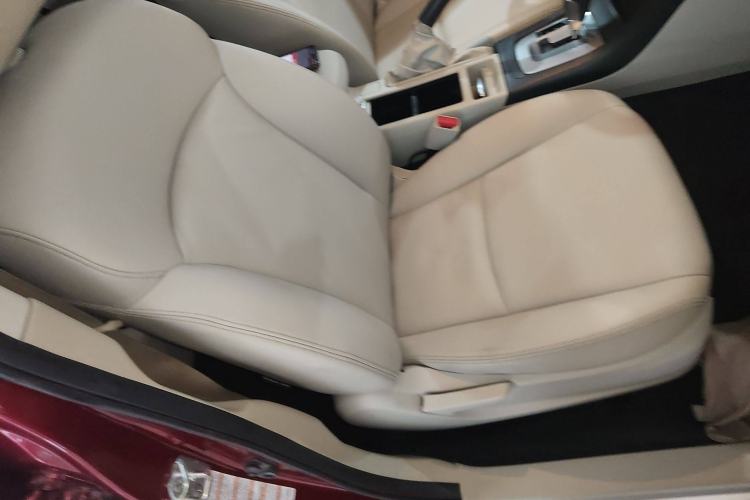 Used Subaru XV 2012 2.0i Elite Edition Right Front Seat