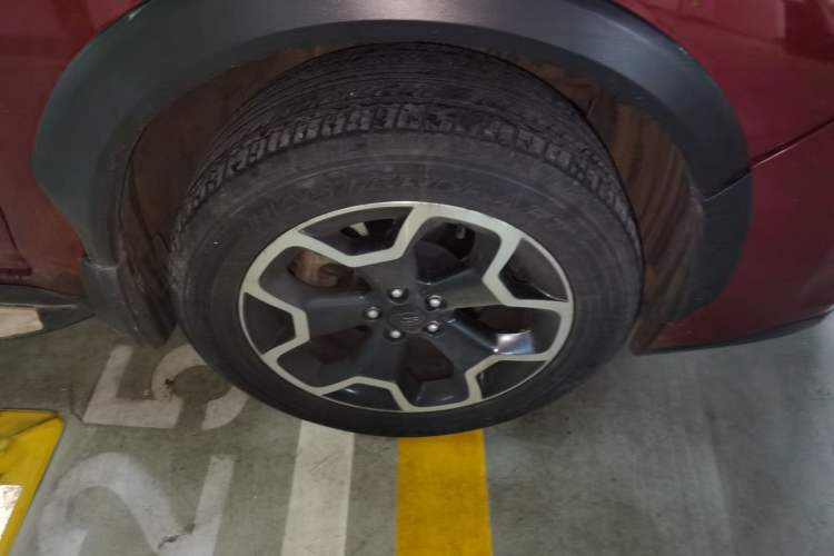 Used Subaru XV 2012 2.0i Elite Edition Right Front Wheel Hub