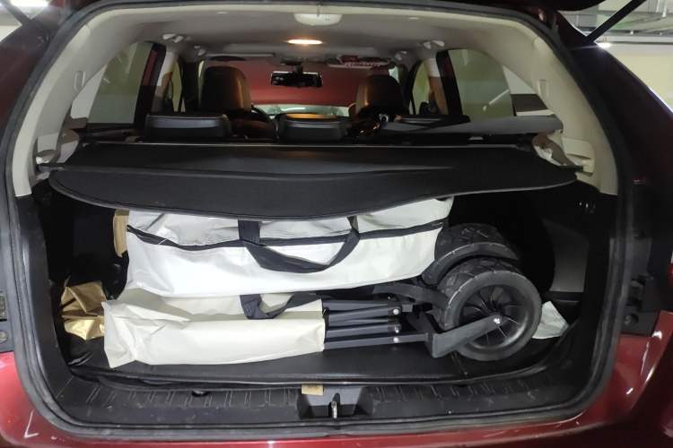 Used Subaru XV 2012 2.0i Comfort Edition Trunk