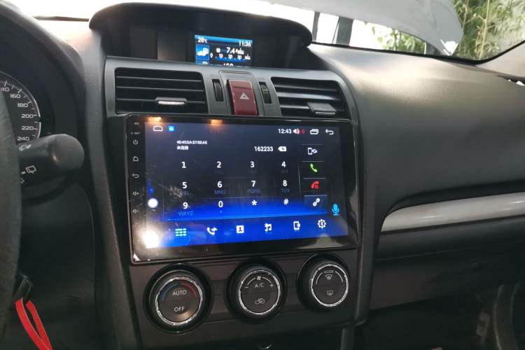 Used Subaru XV 2012 2.0i Elite Edition Audio And AC Panel