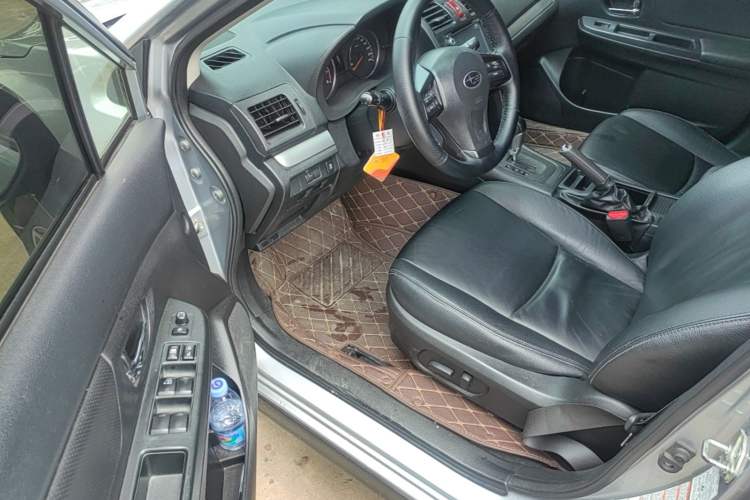 Used Subaru XV 2012 2.0i Luxury Edition Driver Seat