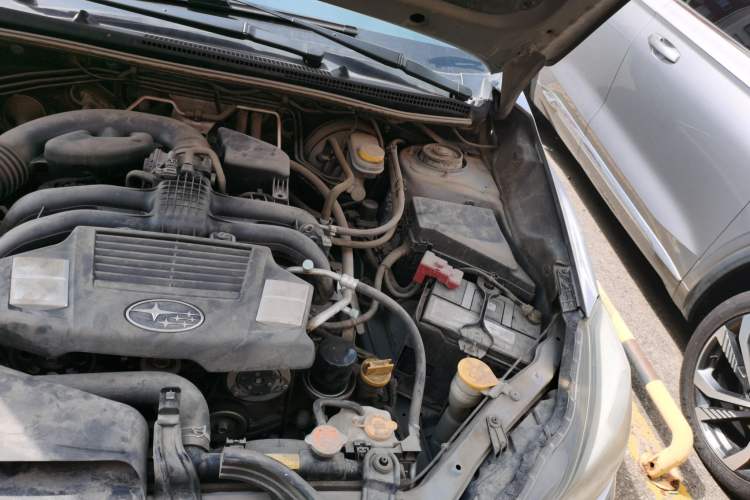 Used Subaru XV 2012 2.0i Luxury Navigation Edition Engine Bay Left