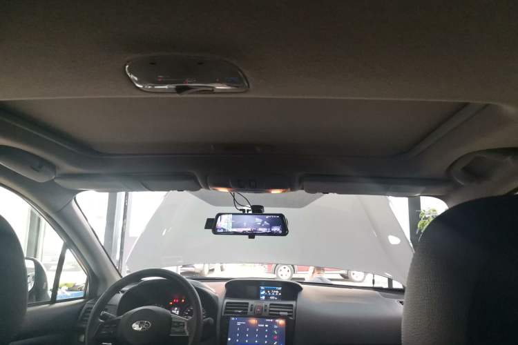 Used Subaru XV 2012 2.0i Elite Edition Headliner