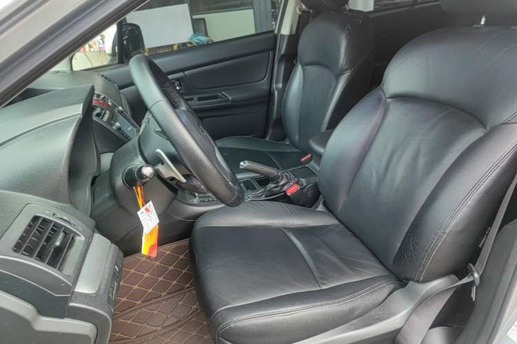 Used Subaru XV 2012 2.0i Luxury Edition Left Front Seat