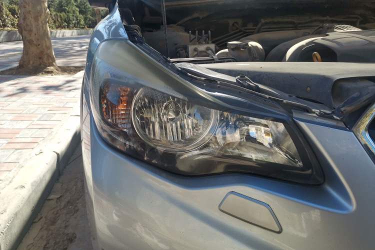 Used Subaru XV 2012 2.0i Luxury Navigation Edition Right Front Headlight
