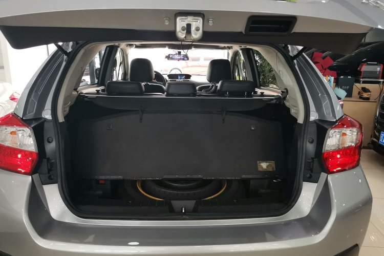 Used Subaru XV 2012 2.0i Elite Edition Trunk
