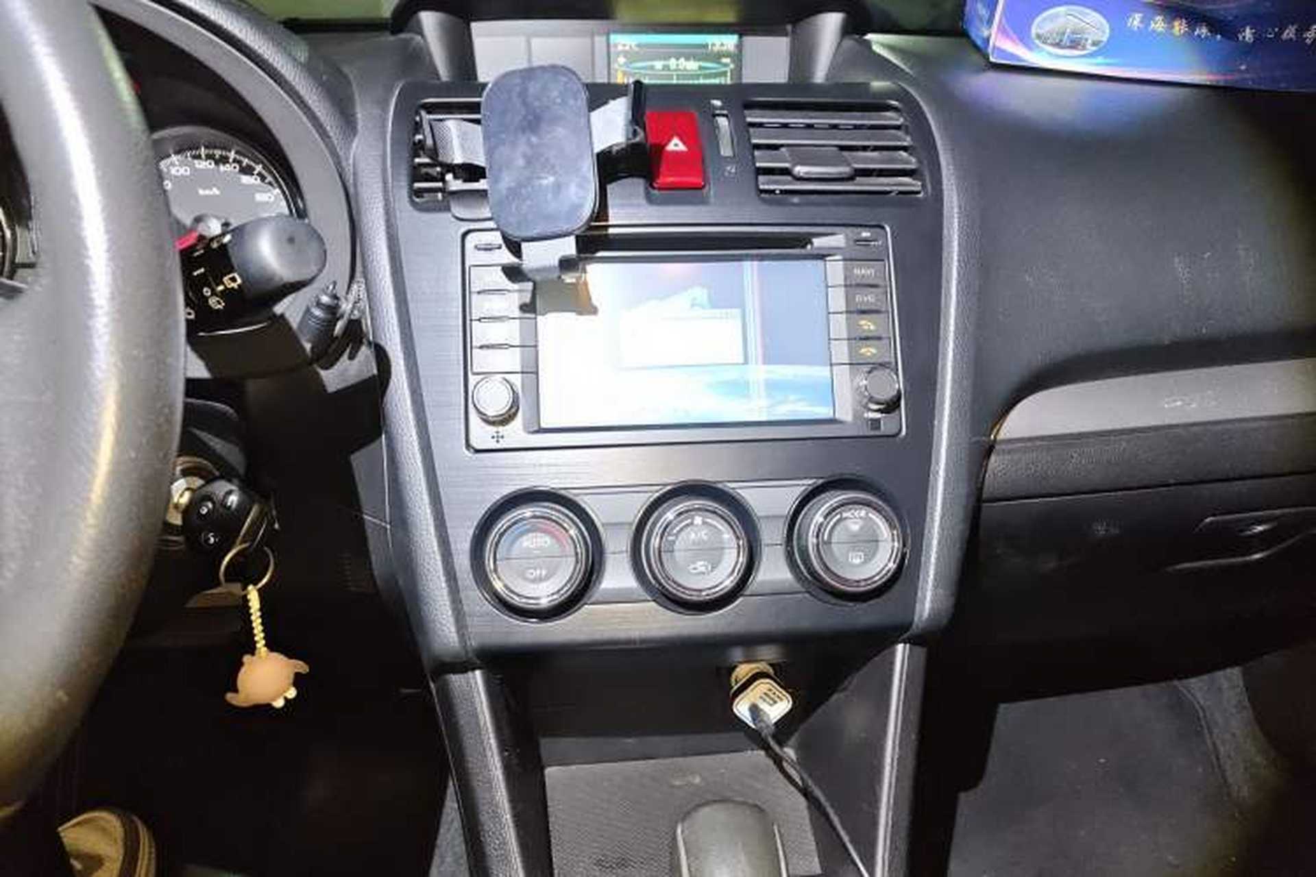 Used Subaru XV 2012 2.0i Luxury Edition Audio And AC Panel