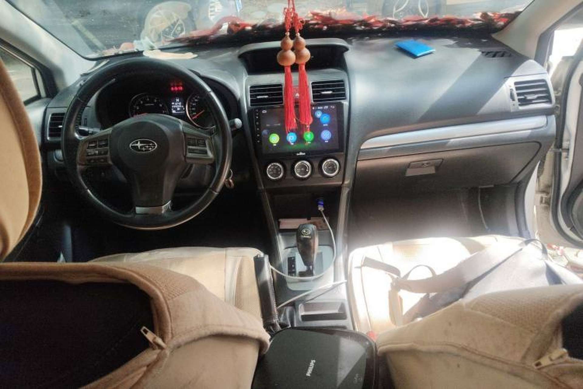 Used Subaru XV 2012 2.0i Comfort Edition Center Console