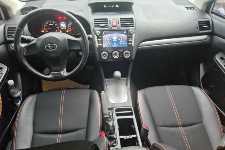 Used Subaru XV 2012 2.0i Comfort Edition Center Console