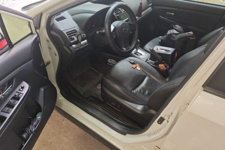 Used Subaru XV 2012 2.0i Luxury Edition Driver Seat