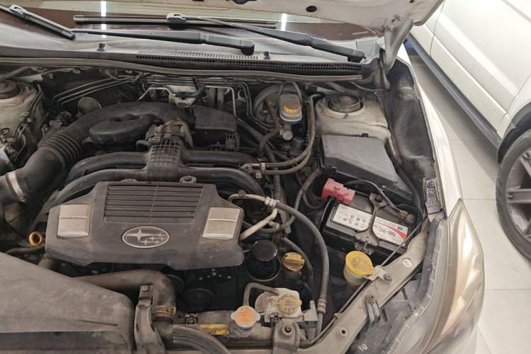 Used Subaru XV 2012 2.0i Luxury Edition Engine Bay Left