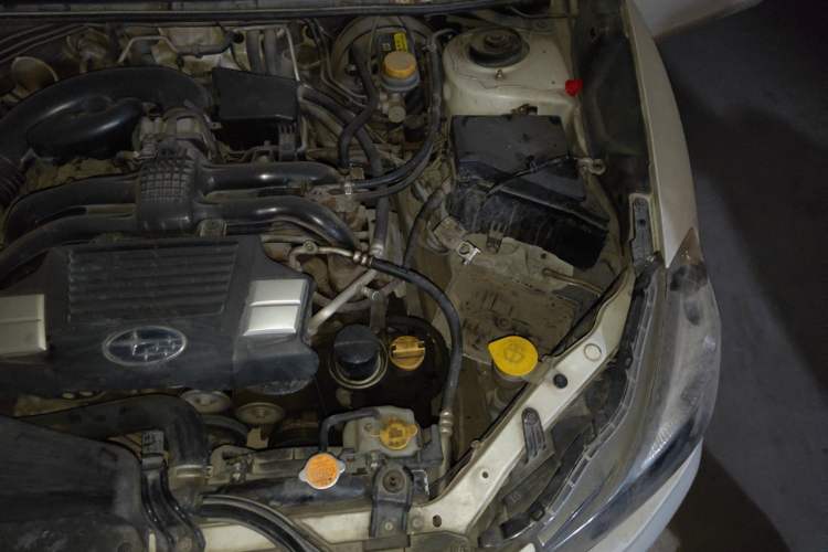 Used Subaru XV 2012 2.0i Luxury Edition Engine Bay Left