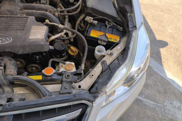 Used Subaru XV 2012 2.0i Comfort Edition Engine Bay Left
