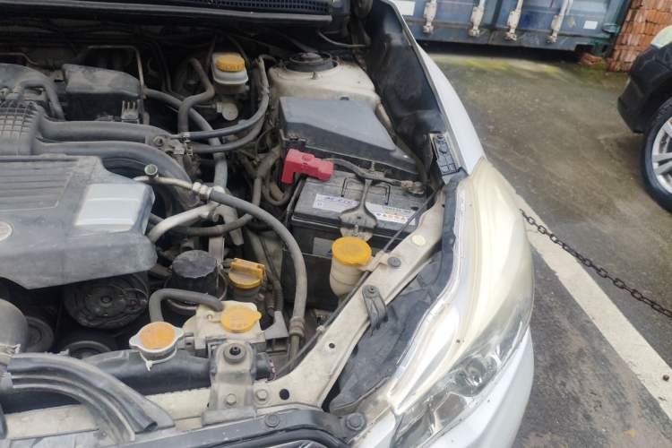 Used Subaru XV 2012 2.0i Comfort Edition Engine Bay Left