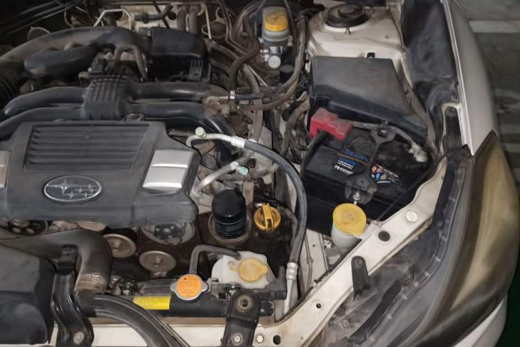 Used Subaru XV 2012 2.0i Luxury Edition Engine Bay Left