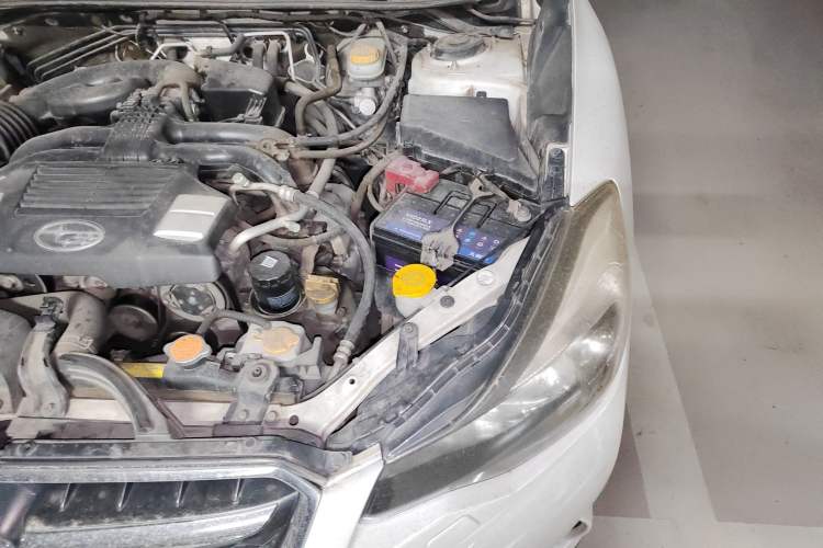 Used Subaru XV 2012 2.0i Luxury Edition Engine Bay Left