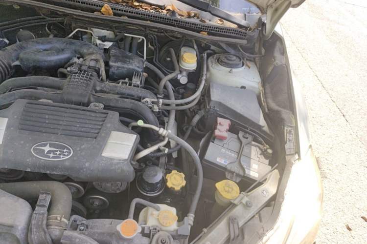 Used Subaru XV 2012 2.0i Elite Edition Engine Bay Left
