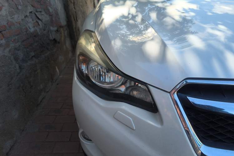 Used Subaru XV 2012 2.0i Luxury Edition Exterior 6