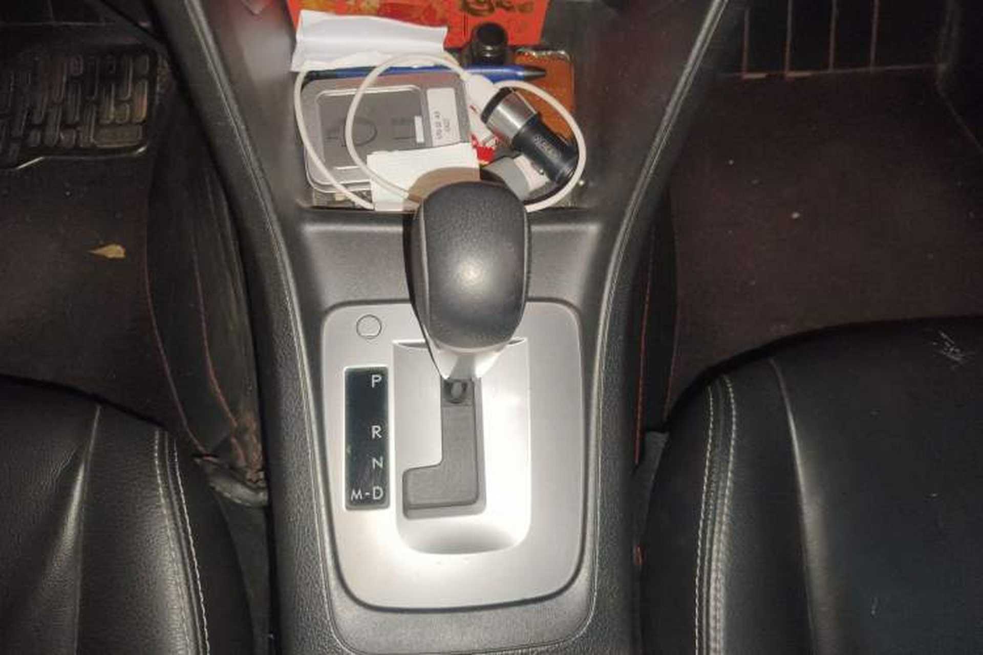 Used Subaru XV 2012 2.0i Elite Edition Gear Lever