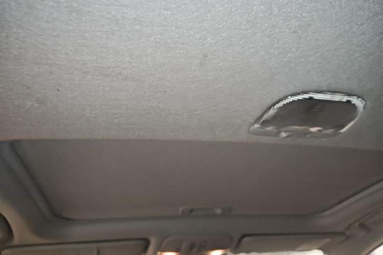 Used Subaru XV 2012 2.0i Luxury Edition Headliner