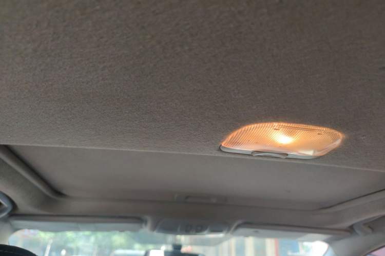 Used Subaru XV 2012 2.0i Elite Edition Headliner