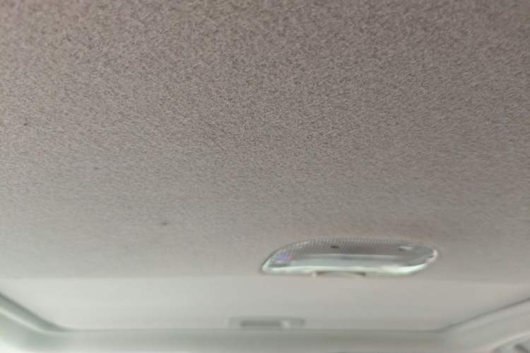 Used Subaru XV 2012 2.0i Luxury Edition Headliner