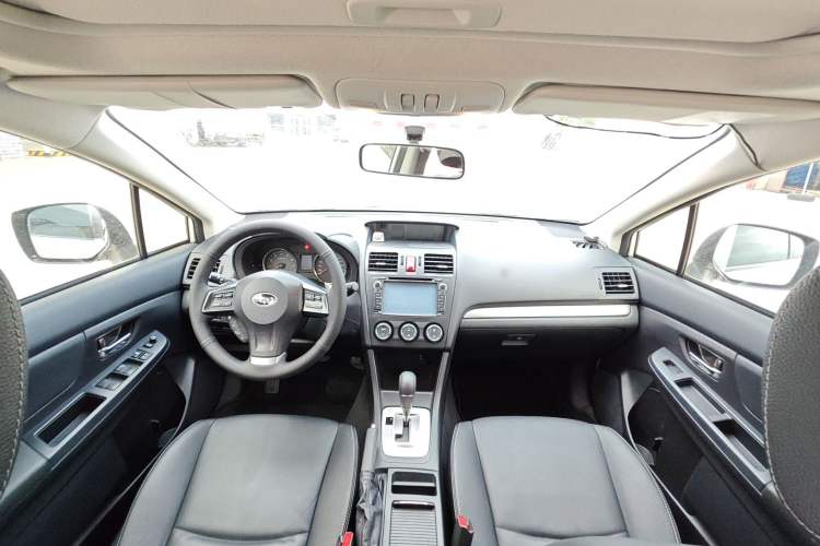 Used Subaru XV 2012 2.0i Elite Edition Interior 2