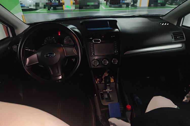Used Subaru XV 2012 2.0i Comfort Edition Interior 2
