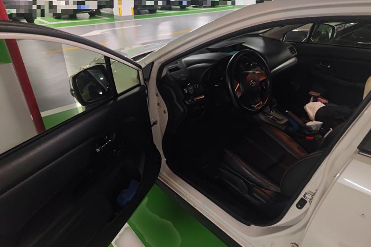 Used Subaru XV 2012 2.0i Comfort Edition Interior 3