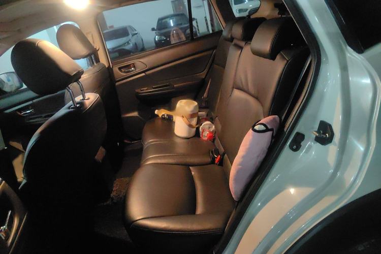 Used Subaru XV 2012 2.0i Comfort Edition Interior 4