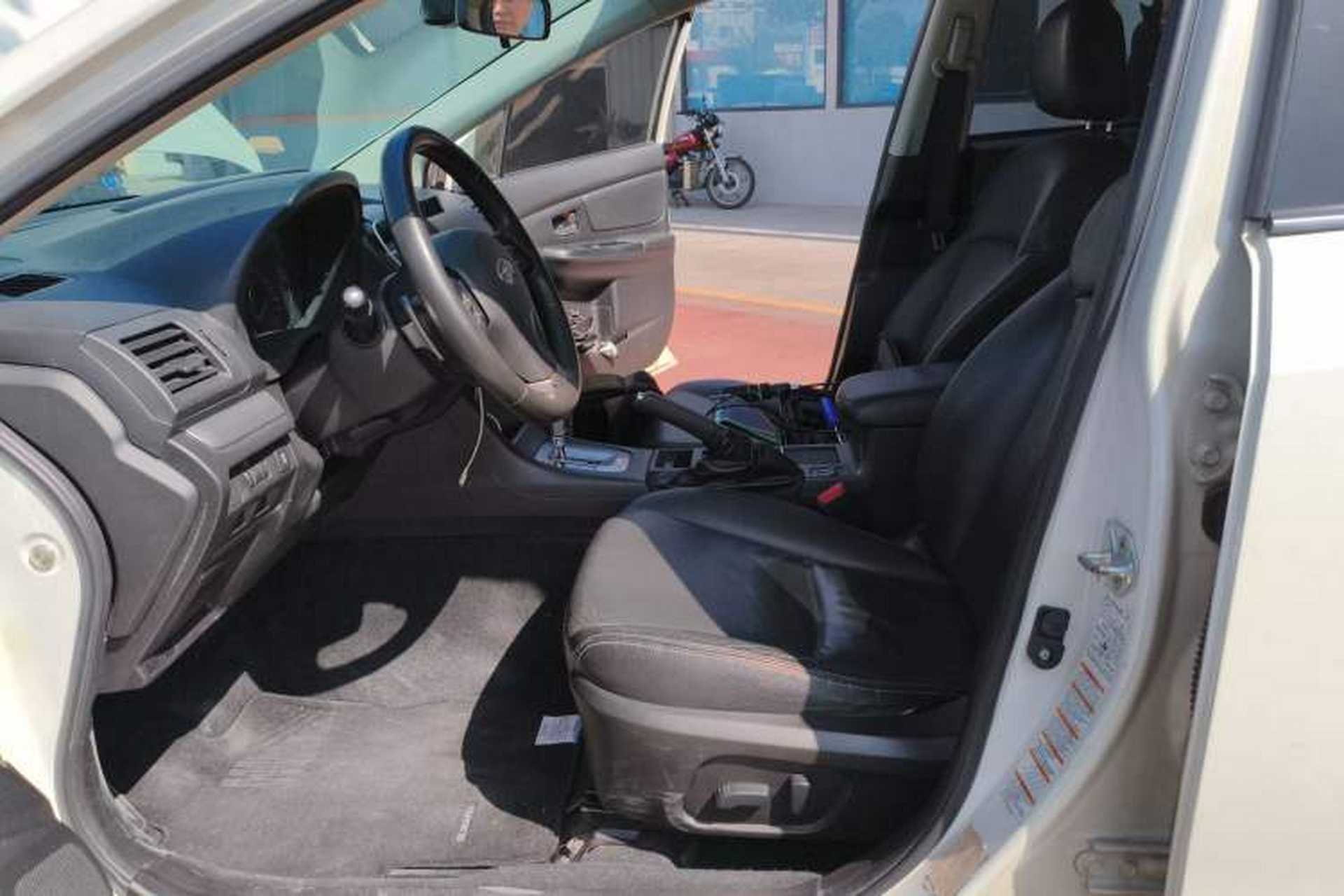 Used Subaru XV 2012 2.0i Luxury Edition Left Front Seat