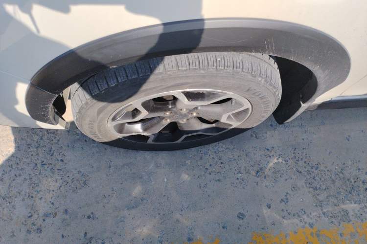 Used Subaru XV 2012 2.0i Comfort Edition Left Front Wheel Hub