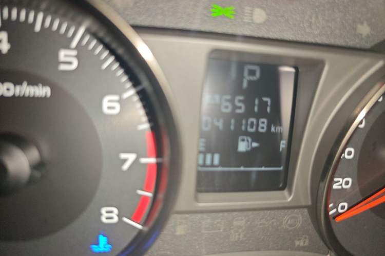 Used Subaru XV 2012 2.0i Luxury Edition Odometer Close Up