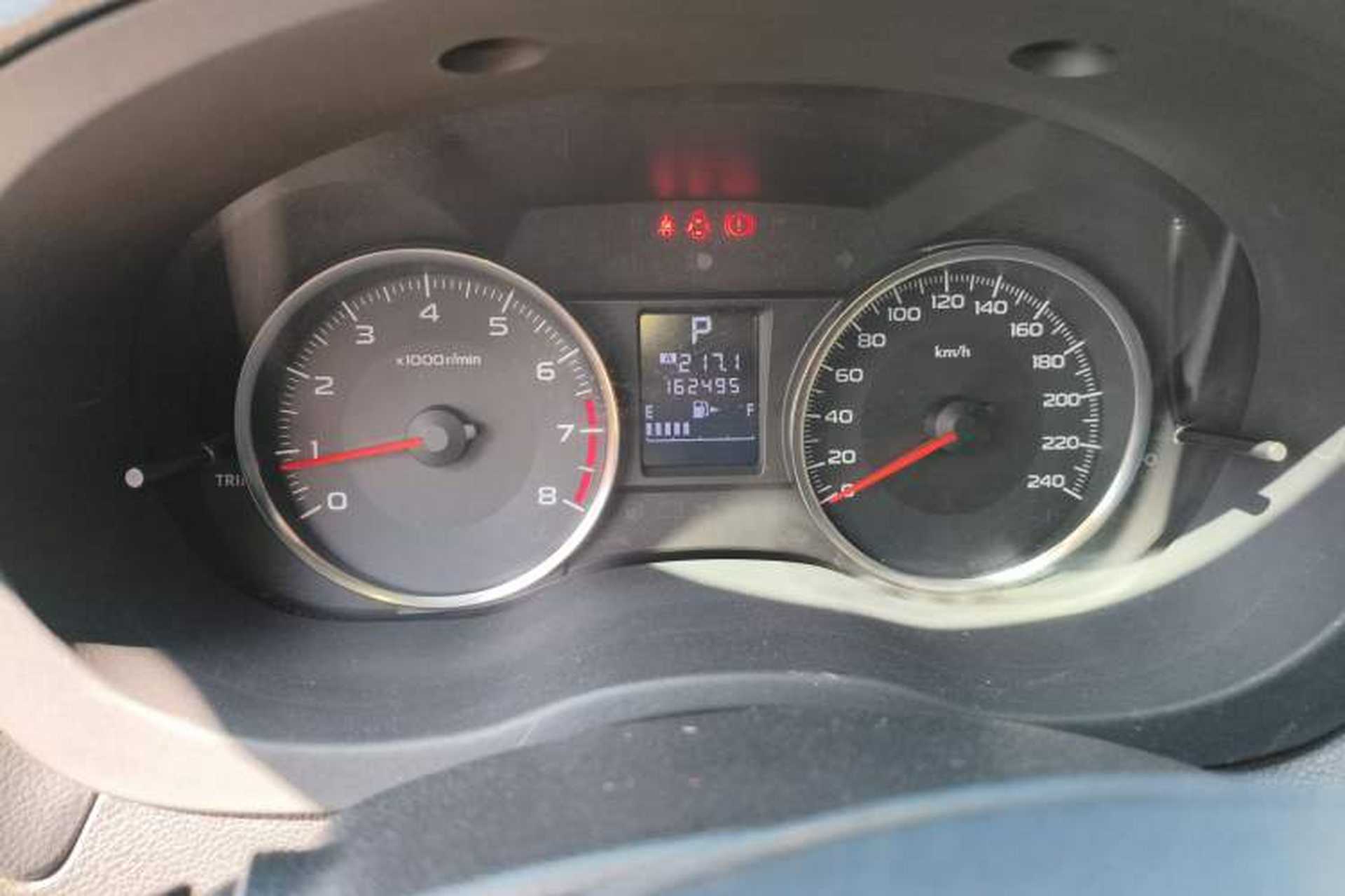 Used Subaru XV 2012 2.0i Luxury Edition Odometer Close Up