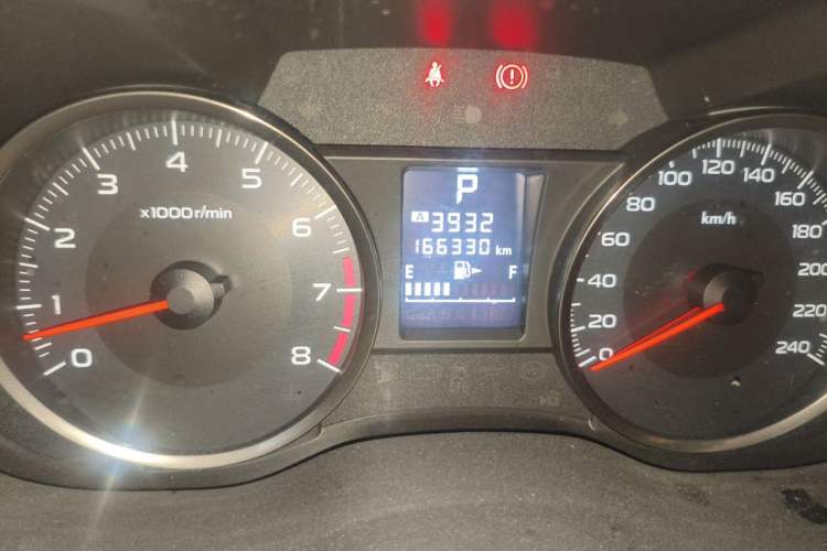 Used Subaru XV 2012 2.0i Comfort Edition Odometer Close Up