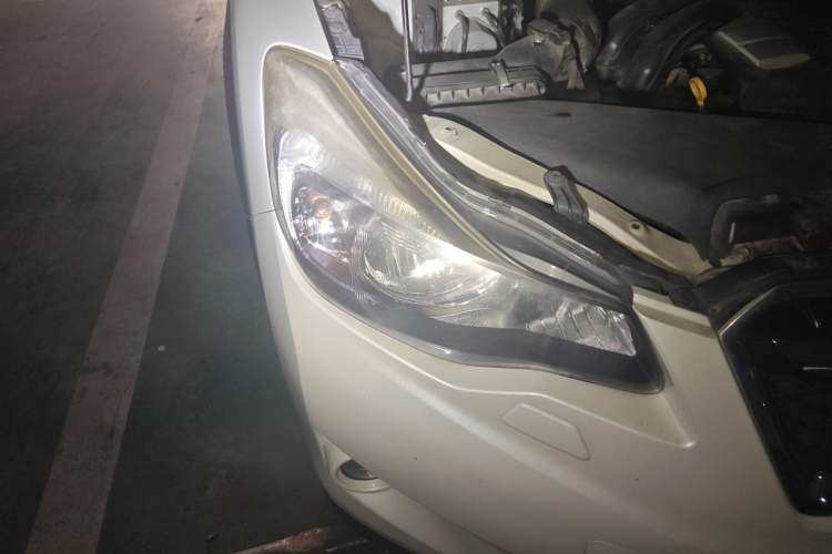 Used Subaru XV 2012 2.0i Luxury Edition Right Front Headlight