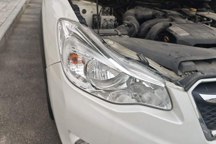 Used Subaru XV 2012 2.0i Comfort Edition Right Front Headlight