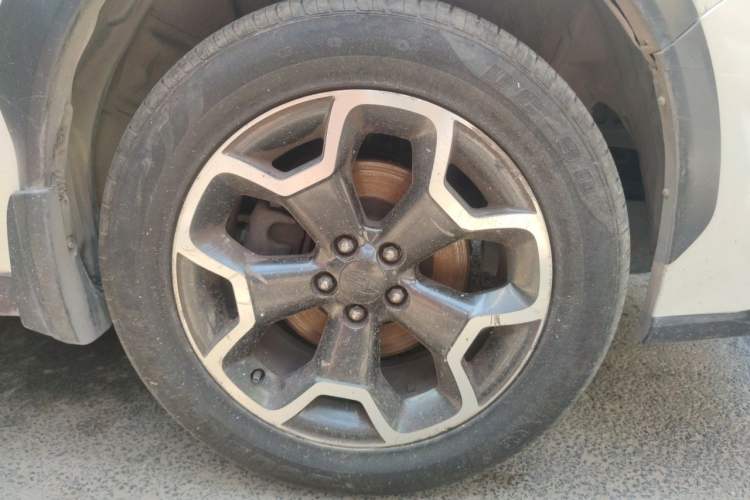 Used Subaru XV 2012 2.0i Elite Edition Right Front Wheel Hub