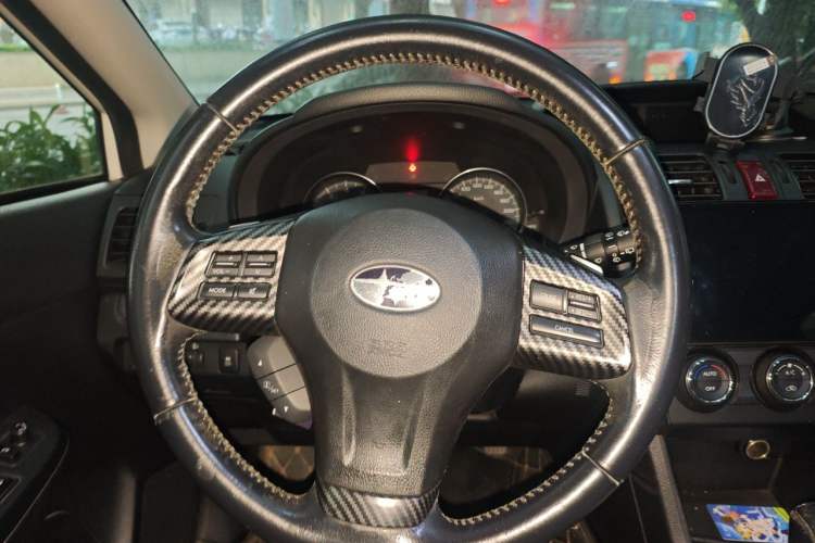 Used Subaru XV 2012 2.0i Elite Edition Steering Wheel