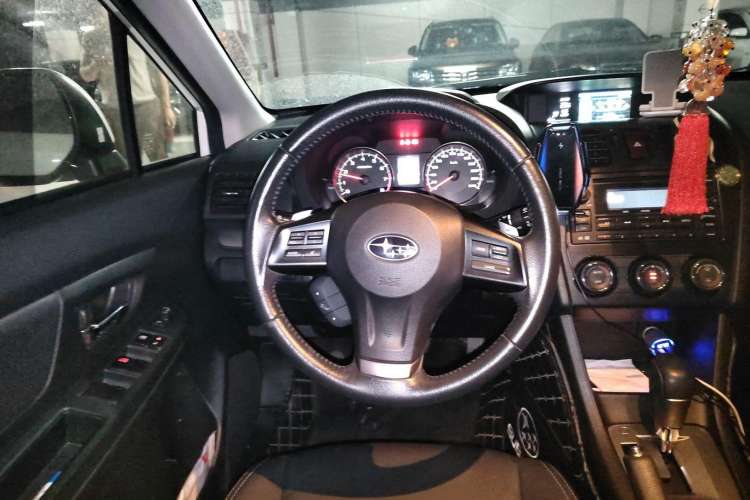 Used Subaru XV 2012 2.0i Luxury Edition Steering Wheel