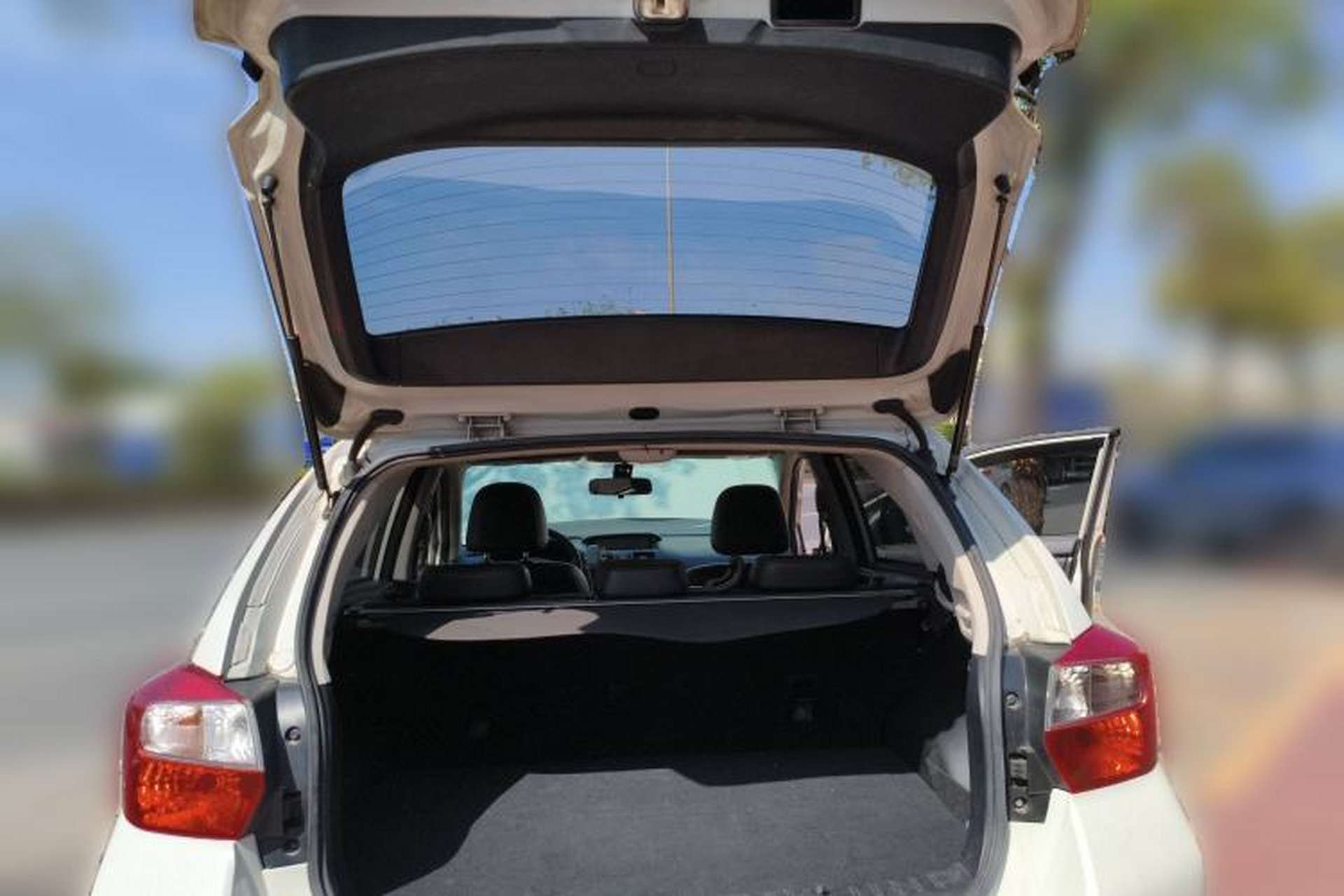 Used Subaru XV 2012 2.0i Luxury Edition Trunk